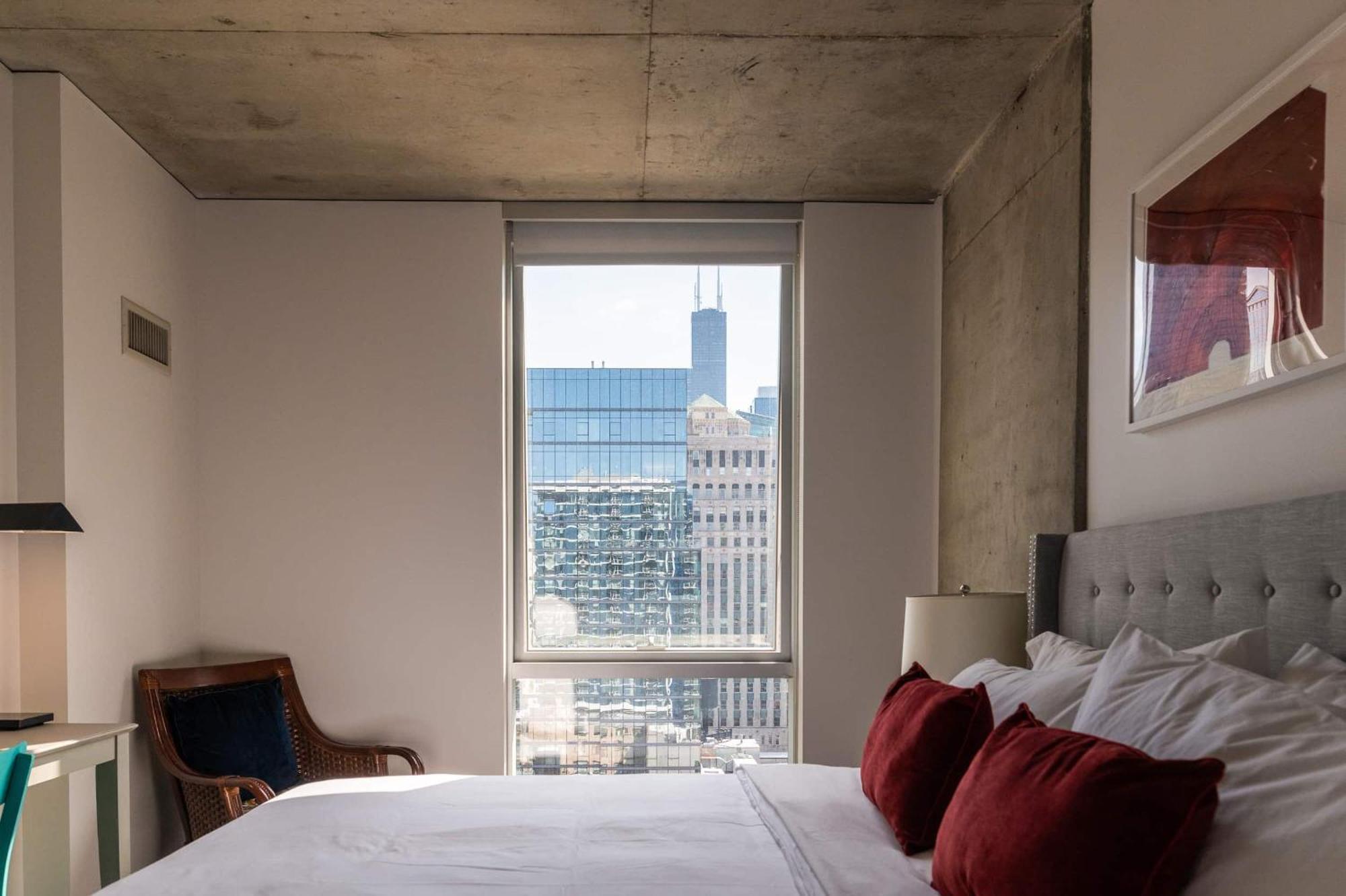 2Br Elegant Premium Suite With Balcony & Sweeping City Views Chicago Bagian luar foto